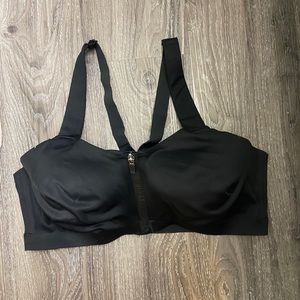 38DD Victoria secret knock out sports bra